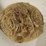 Au Depart - Cinq fers - ポルチーニと信州ベーコンパルミジャーノクリームソース