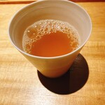 むら上 - 魚のあら、蒸し鮑、玉ねぎの出汁