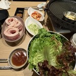韓国肉料理・石鍋イニョン - 