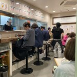 龍味 - いつも満席