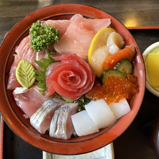 口コミ一覧 : まるよ 西条店 - 安房鴨川/海鮮丼 [食べログ]