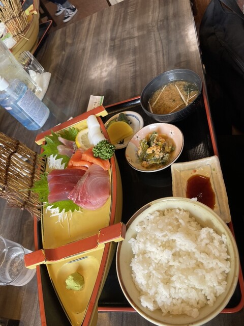 まるよ 西条店 - 安房鴨川/海鮮丼 | 食べログ