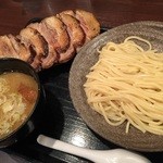 三ツ矢堂製麺 - 2014/10 大判チャーシューつけめん