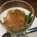 トラットリアビコローレヨコハマ - 北海道産牡蠣　リコッタチーズのクレーマとトマトゼリーのサラダ仕立て