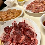 やきにく徳山 - 