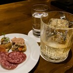 カーヴ - シングルモルト＆アミューズ