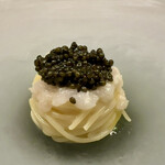 ess. - オシェトラキャビアと白海老の冷製パスタ