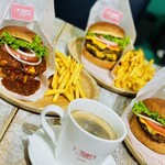 テディーズ ビガー バーガー - 