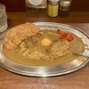 大阪マドラスカレー - カレーライス（小）900円カツトッピング440円