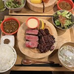 新宿燒肉 牛舌之檸檬 總本店 - 『極品』厚切牛舌燒烤與鹽麴熟成牛舌定食¥3,480