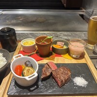 鉄板焼き 表参道 - 