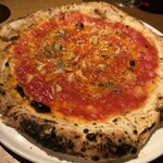 アダット マルヤマ - ピザ　マリナーラ