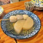 丸ノうち - 大根、里芋串　各280円