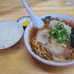 西脇大橋ラーメン - 特製ラーメンとご飯（中）950円