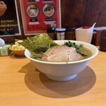 家系ラーメン 貫徹家 - 