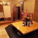 Gengetsu - 和食屋『げん月』さんの店内、大型テーブル席の様子～♪(^o^)丿