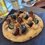 ザ タヴァン グリル＆ラウンジ - 