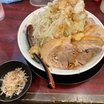 ぶっ豚 - 小らーめん950円+豚増し2枚260円