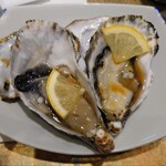 すし・魚処 のへそ  本店 - 生牡蠣