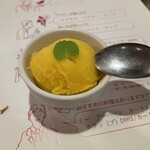 タイ料理スィーデーン - マンゴーシャーベット
