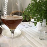 デュ・ヴァン・ハッシシ - 