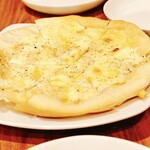 パスタバル カーサ フィオーレ - クアトロフォルマッジ