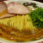 とも山 - 料理写真:中華そば