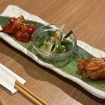 赤身肉じゃんか中目店 - キムチ盛り合わせ