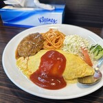 洋飲食 - オムライス（小盛１５０ｇ）ミニハンバーグ