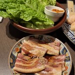 焼肉・ホルモン シンラ  - 