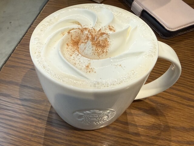 Starbucks Coffee Meijijingu Mae Metoropia Ten