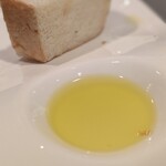 restaurant Et ... - おかわりのパンも美味しい