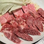 牛宗 まるなか 男山店 - 絶品セット