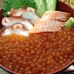 豊楽食堂 - キラキライクラ丼 1800円" "豊楽食堂 キラキライクラ丼 1800円２" "豊楽食堂 キラキライクラ丼 1800円