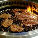 焼肉 拍手喝采 - 