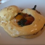 函館湯の川温泉 海と灯 - エッグベネフィクト