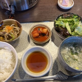 山形黒毛和牛 米沢牛焼肉 仔虎 - 料理写真: