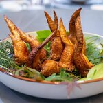 館山美食倶楽部 - 2025.11 上海蟹を詰めた脆皮鶏手羽先