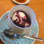 餃子菜館 勝ちゃん - 杏仁豆腐が不思議な味