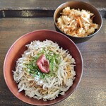 実演自家製麺 甚八 - 