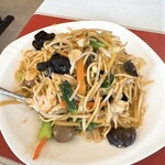 双龍居ホテル - 料理写真:五目焼きそば