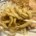 ラーメン 雷 東京本丸店 - 