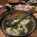 ホルモン焼肉 富や - 