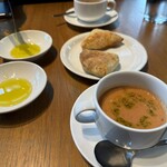 ロイヤルガーデンカフェ&タバーン - 