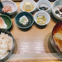 出汁しゃぶおばんざい おかか 東京 - 