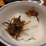 東山 吉寿 - 手前:胡瓜&昆布,奥:肉味噌((o(^∇^)o))