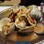 めだかタンタン - 大ハマグリのうま辛酒蒸し
