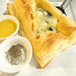 ロティサリーチキンとワイン飲み放題 Hamachan55 - 