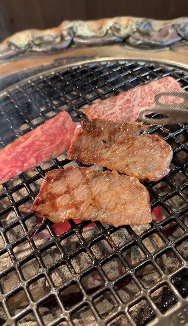 Kyoto no Toragyu Omi Gyu Yakiniku to Kobe Beef photo 3