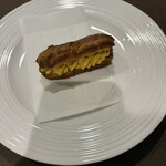 ビストロらあく - カルダモン風味の人参のエクレア